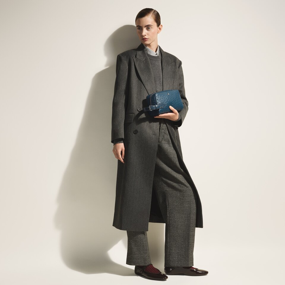 Kosmetik-Clutch aus Leder mit Strau&szlig;enpr&auml;gung - 2