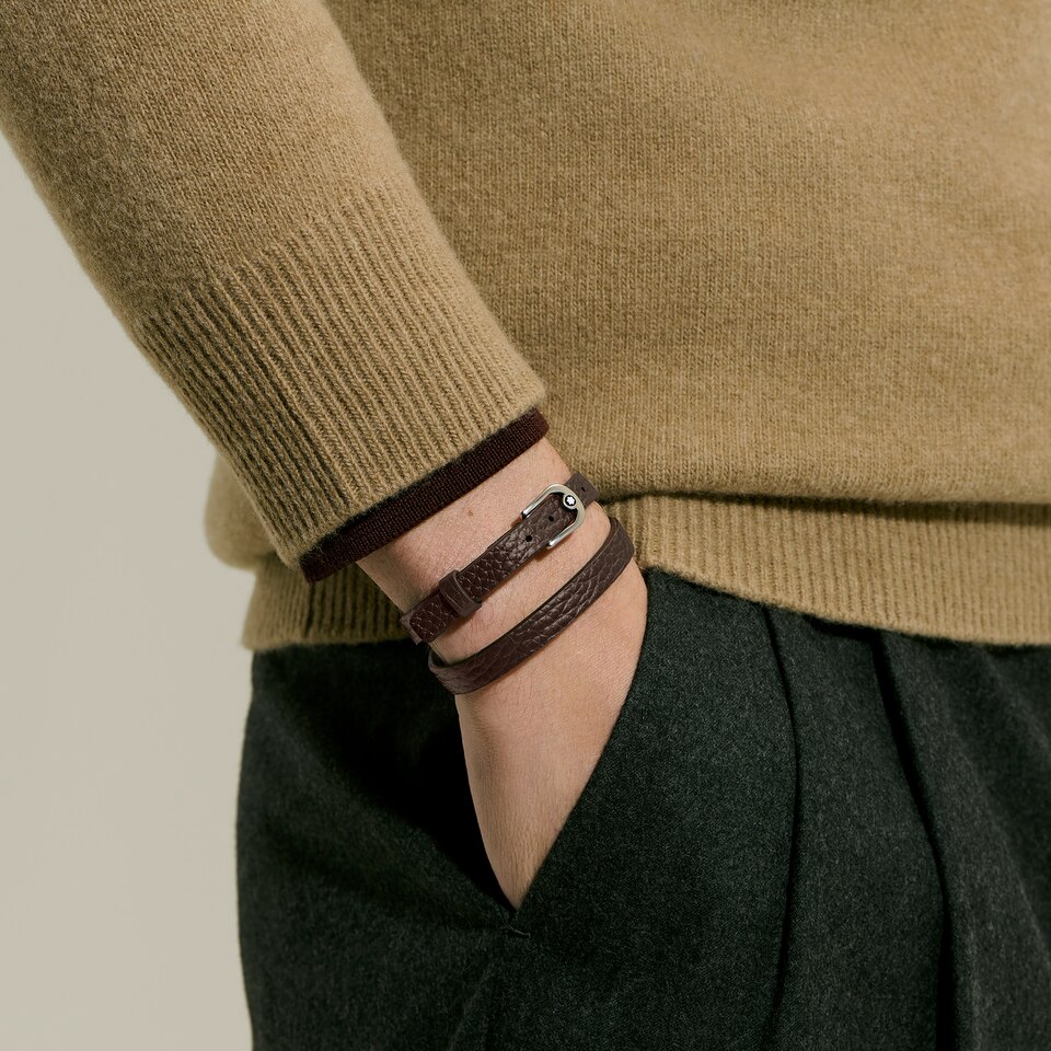 Horseshoe Buckle Adjustable Bracelet in Grain Leather - 2