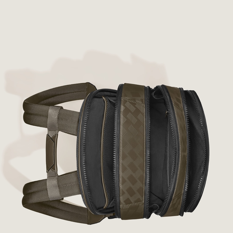 Medium Backpack with 3 Compartments in Extreme Leather - 6