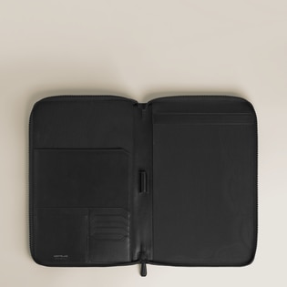 Medium Notebook Holder with zip in Extreme Leather