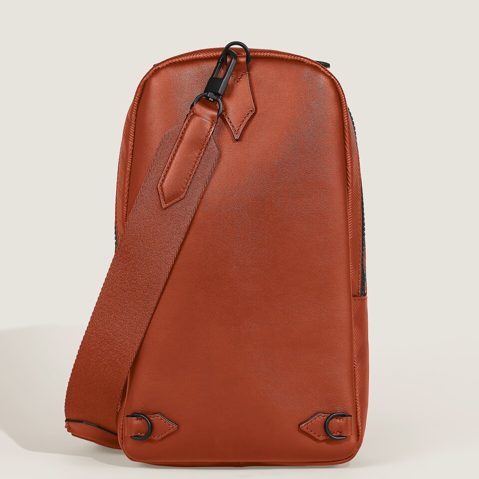 Montblanc Companion Medium On-Body Bag - 5