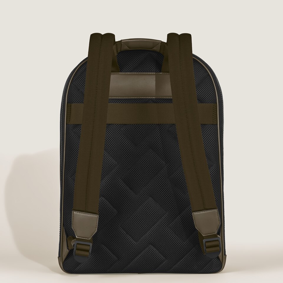 Large Backpack with 3 Compartments in Extreme Leather - 6