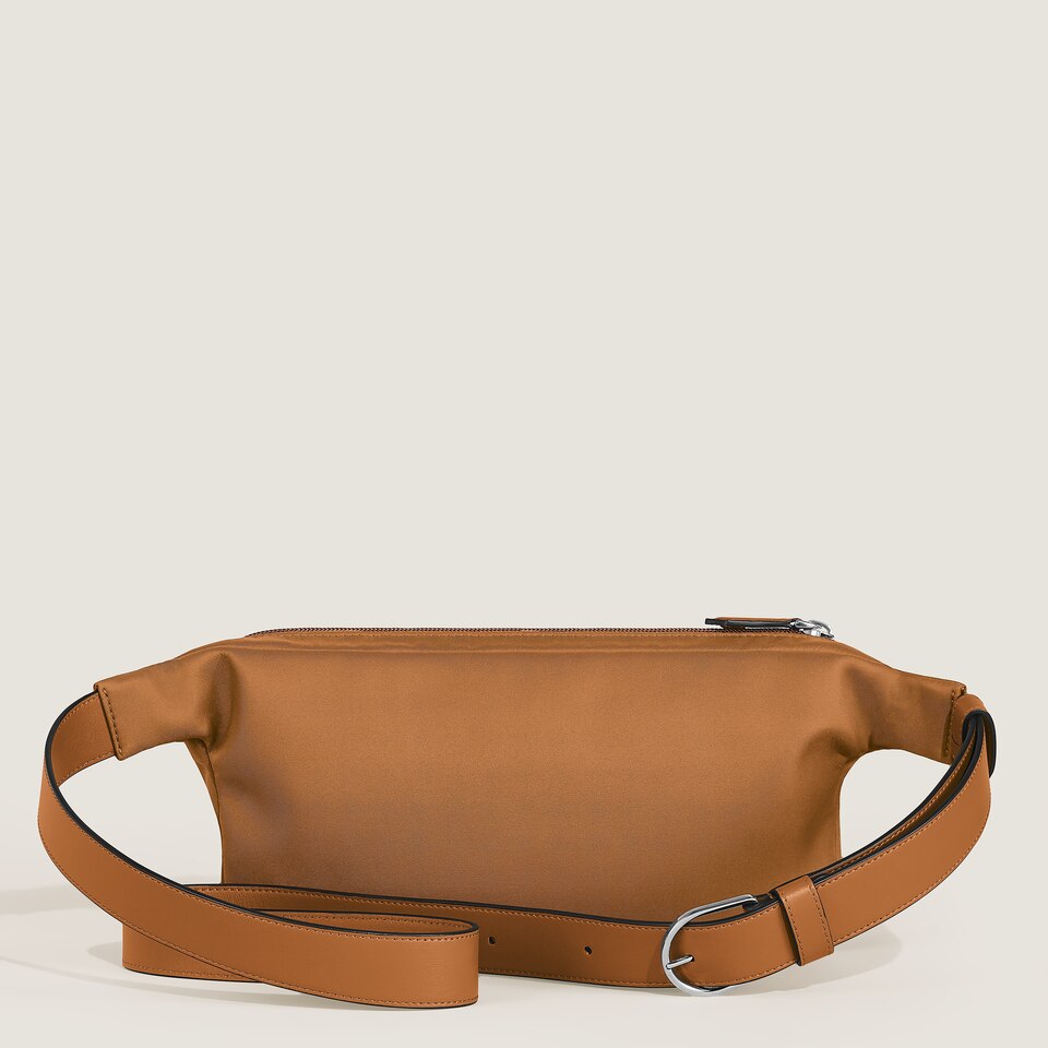 Montblanc Panorama Belt Bag - 4