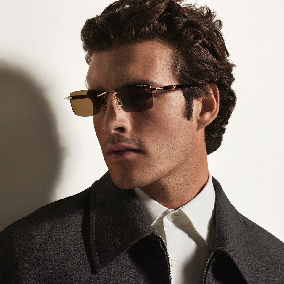 Rectangular Sunglasses with Gold-Coloured Metal Frame - 2