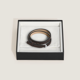 Horseshoe Buckle Adjustable Bracelet in Grain Leather