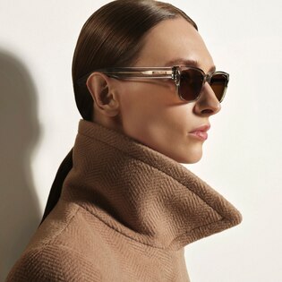 Squared Sunglasses with Grey Acetate Frame