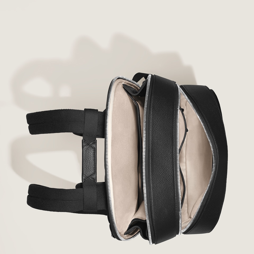 Large Backpack with 3 Compartments  in Grain Leather - 7
