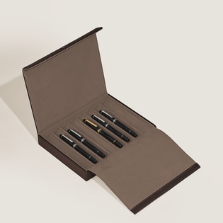 Travel Box for 8 Writing Instruments in Grain Leather
