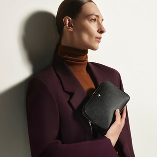 Travel Pouch in Sartorial Leather