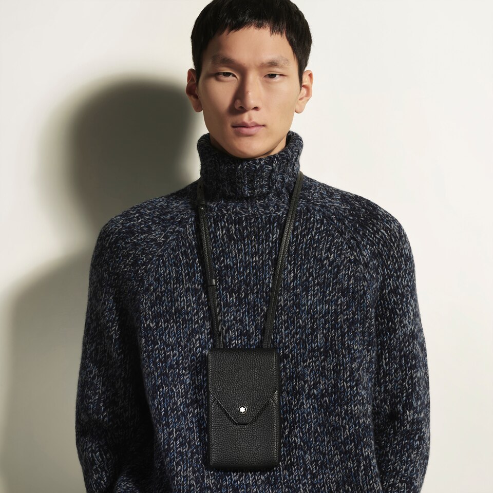 Phone Pouch with strap in Grain Leather - 2