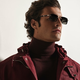 Rectangular Sunglasses with Black Metal Frame