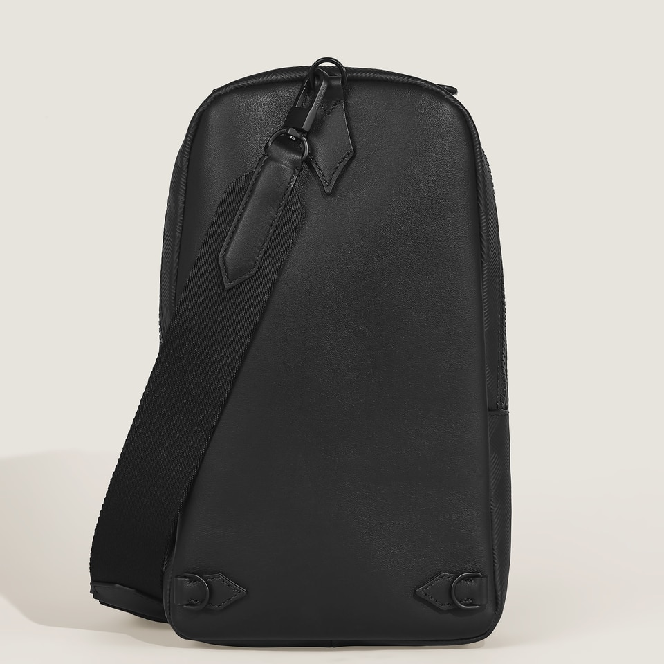 Montblanc Companion Medium On-body bag  - 6