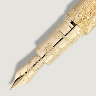 A Journey among Dragons The Imperial Dragon Limited Edition 8 Fountain Pen