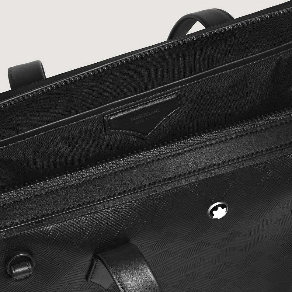 Thin Briefcase in Extreme Soft Leather - 4