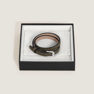 Horseshoe Buckle Adjustable Bracelet in Sartorial Leather